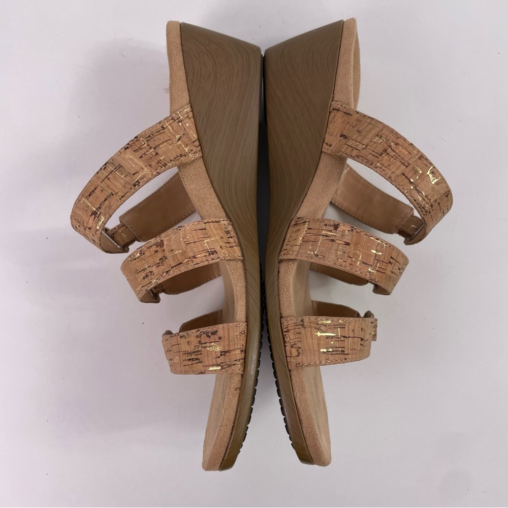 Vionic Park Dwyn Triple Strap Wedge Sandals in Gold Cork Size‎ 8 Wide Open-Toe - Picture 3 of 16